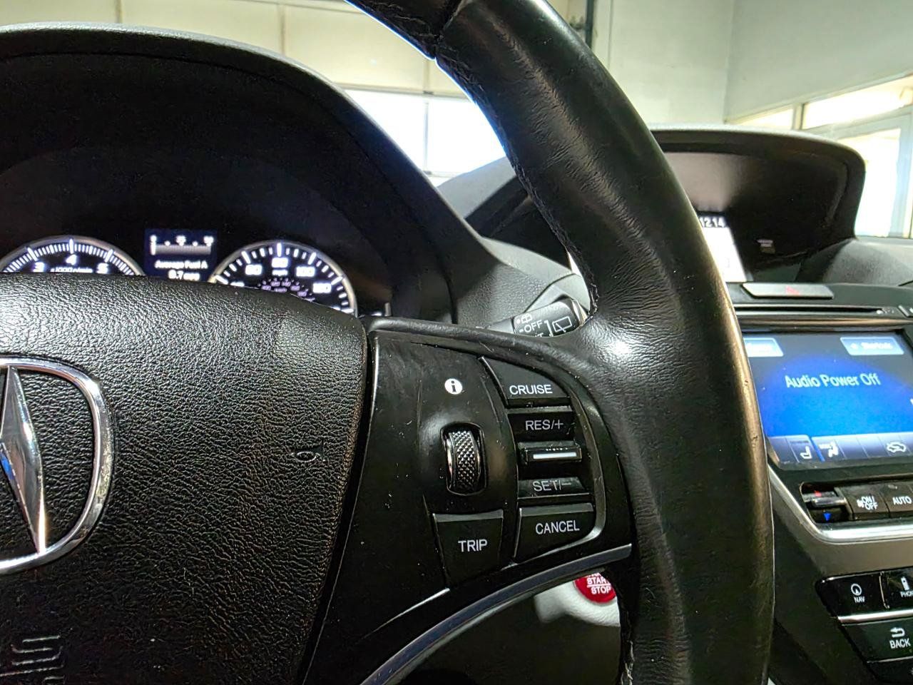 Used 2014 Acura MDX w/ Technology Package AWD/4WD image 34