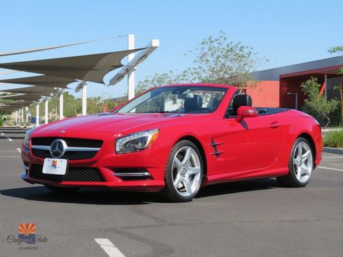 Used 2013 Mercedes-Benz SL 550 image 9