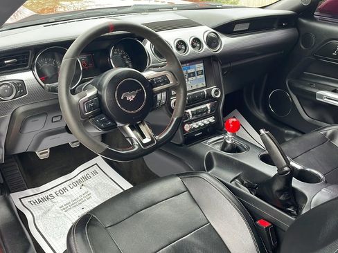 Used 2017 Ford Mustang GT Premium w/ GT Performance Package RWD image 14