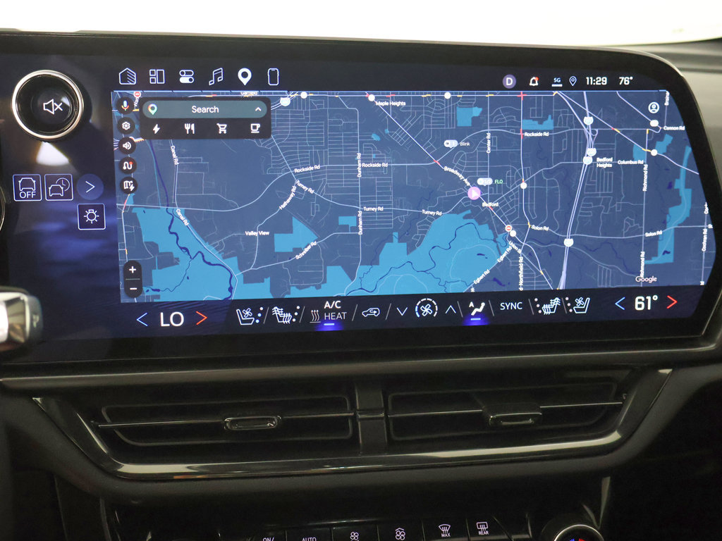 Used 2025 Chevrolet Equinox EV RS w/ Convenience Package II FWD image 47