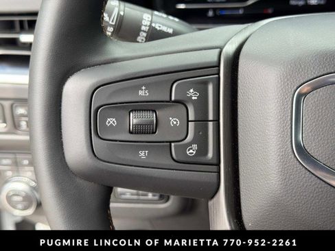 Used 2024 GMC Yukon AT4 w/ AT4 Premium Plus Package AWD/4WD image 27