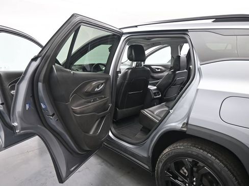 Used 2020 GMC Terrain SLT w/ Preferred Package FWD image 17