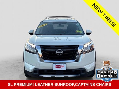 Certified 2023 Nissan Pathfinder SL w/ SL Premium Package AWD/4WD image 2
