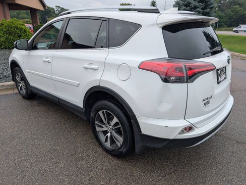 Used 2016 Toyota RAV4 XLE w/ Protection Package AWD/4WD image 7