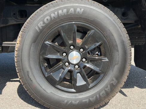 Used 2020 Chevrolet Silverado 1500 LT w/ Trailering Package image 32