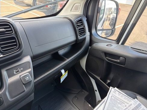 New 2026 RAM ProMaster 3500 w/ Convenience Group image 17