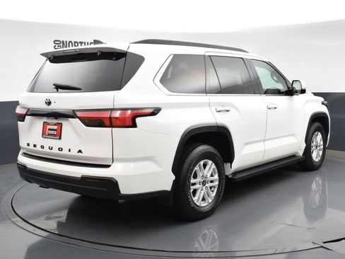 Used 2023 Toyota Sequoia SR5 w/ SR5 Premium Package image 4