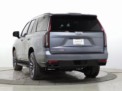 Used 2021 Cadillac Escalade Sport image 6