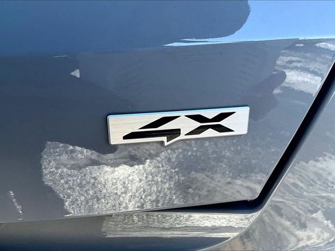 Used 2023 Kia Sorento SX image 15