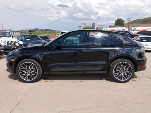 Used 2020 Porsche Macan S AWD/4WD image 3