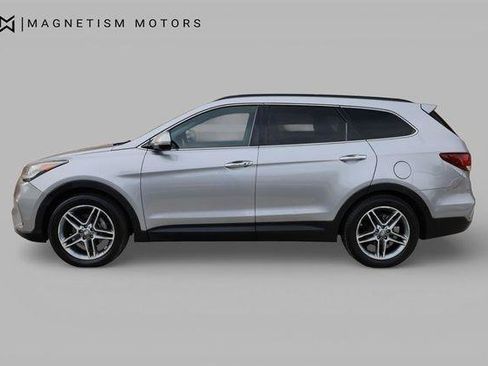 Used 2017 Hyundai Santa Fe FWD w/ SE Ultimate Tech Package 03 image 5