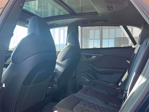 Used 2024 Audi RS Q8 4.0T image 19