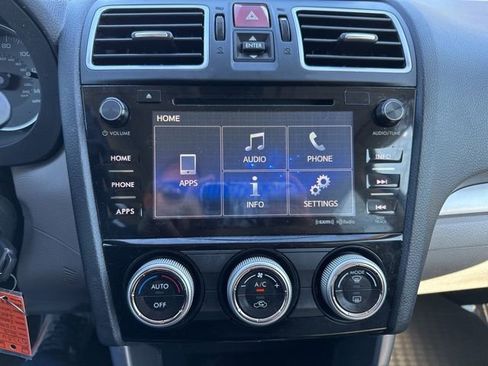 Used 2018 Subaru Forester 2.5i Premium image 18