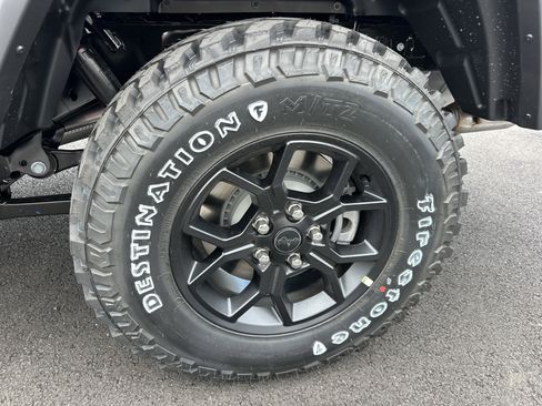 New 2026 Jeep Gladiator Willys image 31