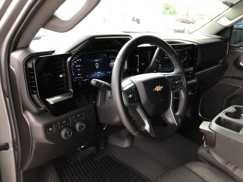 Used 2026 Chevrolet Silverado 1500 LT AWD/4WD image 15