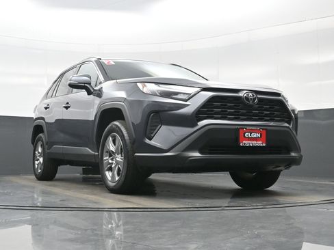 Used 2025 Toyota RAV4 XLE AWD/4WD image 26