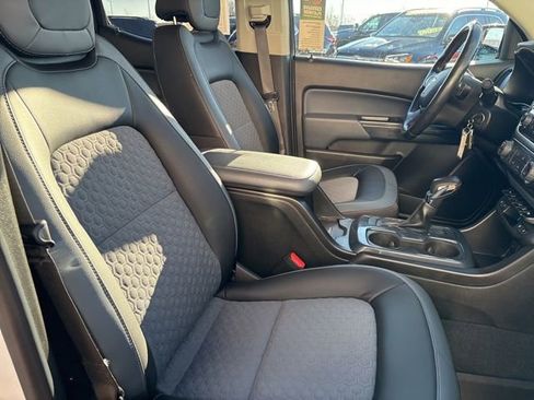 Used 2022 Chevrolet Colorado Z71 image 21
