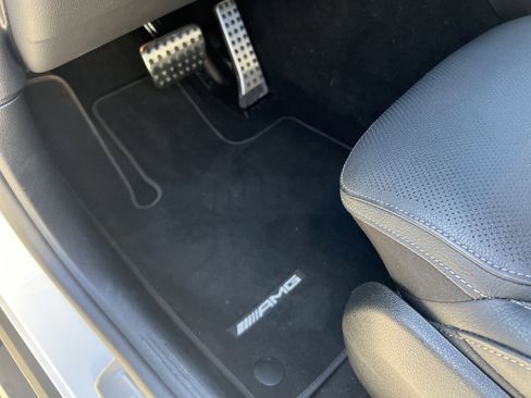 Used 2025 Mercedes-Benz GLC 43 AMG AMG 43 4MATIC image 17