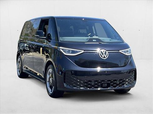 New 2025 Volkswagen ID. Buzz Pro S Plus image 3