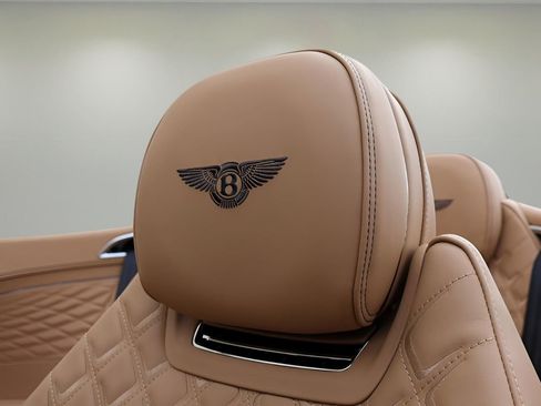 New 2026 Bentley Continental GTC image 22