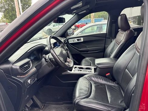 Used 2020 Ford Explorer Platinum AWD/4WD image 7