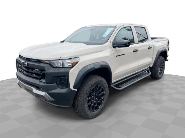 New 2026 Chevrolet Colorado Trail Boss AWD/4WD image 1