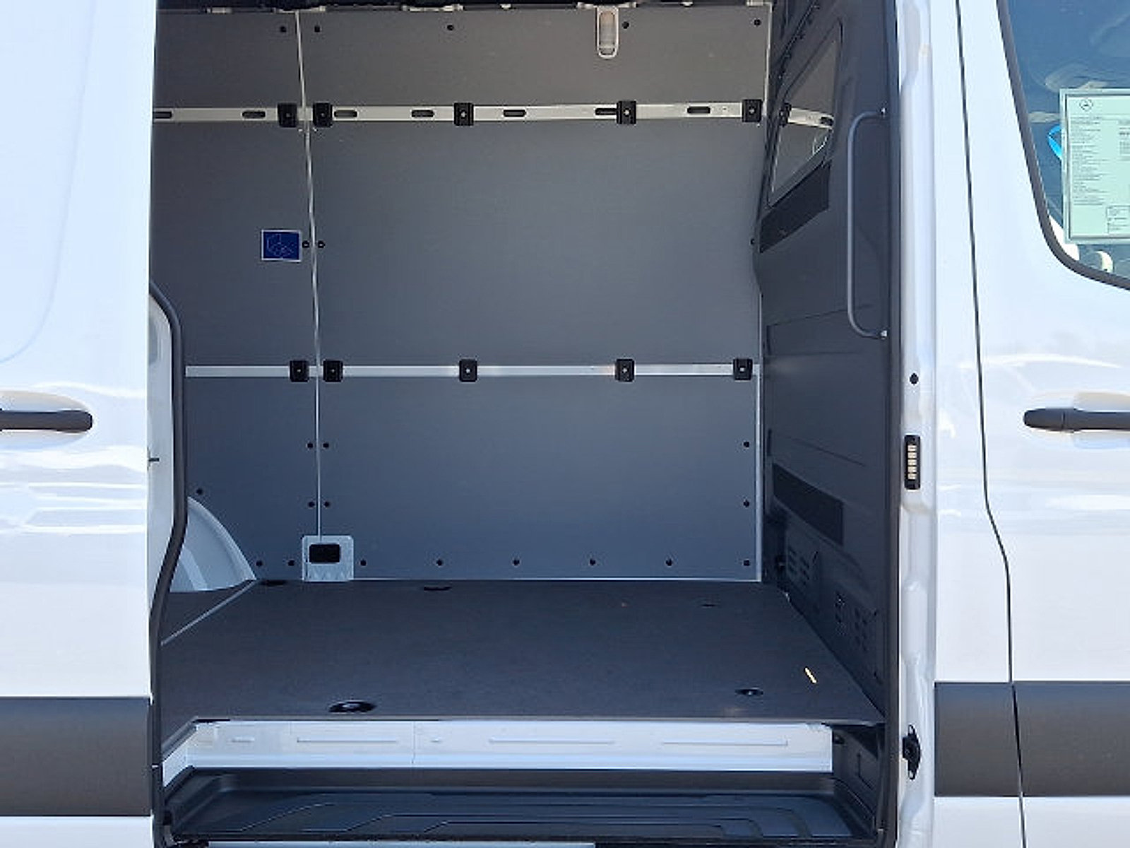 Used 2026 Mercedes-Benz Sprinter 2500 image 9