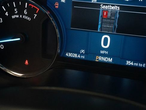 Used 2023 Ford Expedition XLT RWD image 25