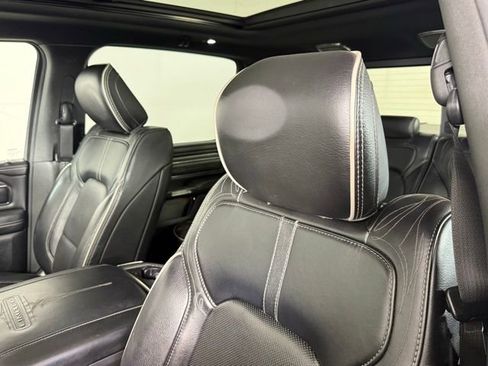 Used 2021 RAM 1500 Limited AWD/4WD image 17