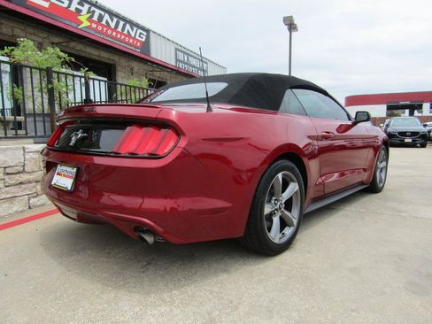 Used 2017 Ford Mustang Convertible w/ Equipment Group 051A RWD image 5