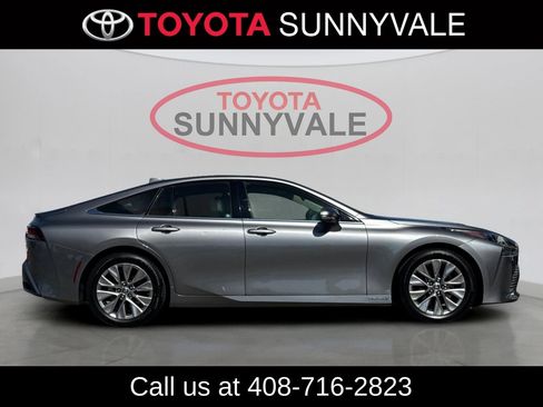 Used 2021 Toyota Mirai w/ Advanced Technology Package RWD image 9