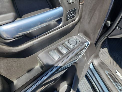 Used 2020 GMC Sierra 1500 AT4 w/ AT4 Premium Package image 17