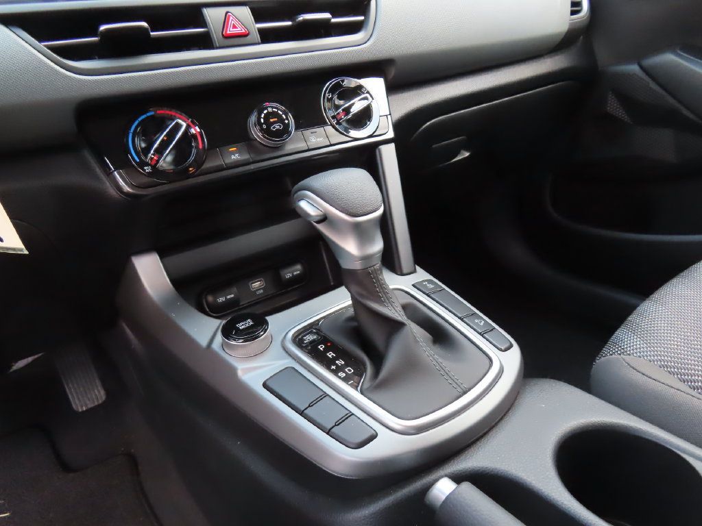 Certified 2024 Kia Seltos LX AWD/4WD image 9