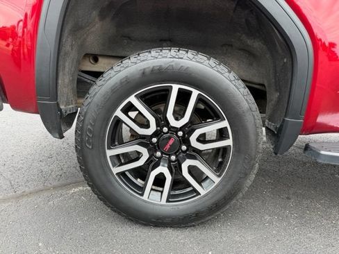 Used 2021 GMC Sierra 1500 AT4 w/ AT4 Value Package AWD/4WD image 18