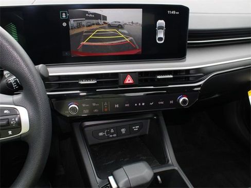 New 2025 Kia K5 LXS image 23