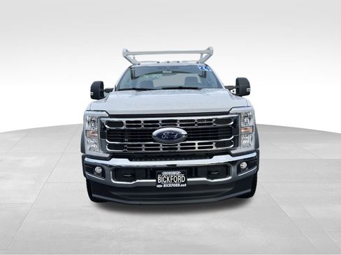 Used 2024 Ford F550 2WD Regular Cab Super Duty image 2