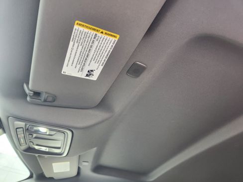 Used 2025 Chevrolet Silverado 1500 Custom RWD image 27