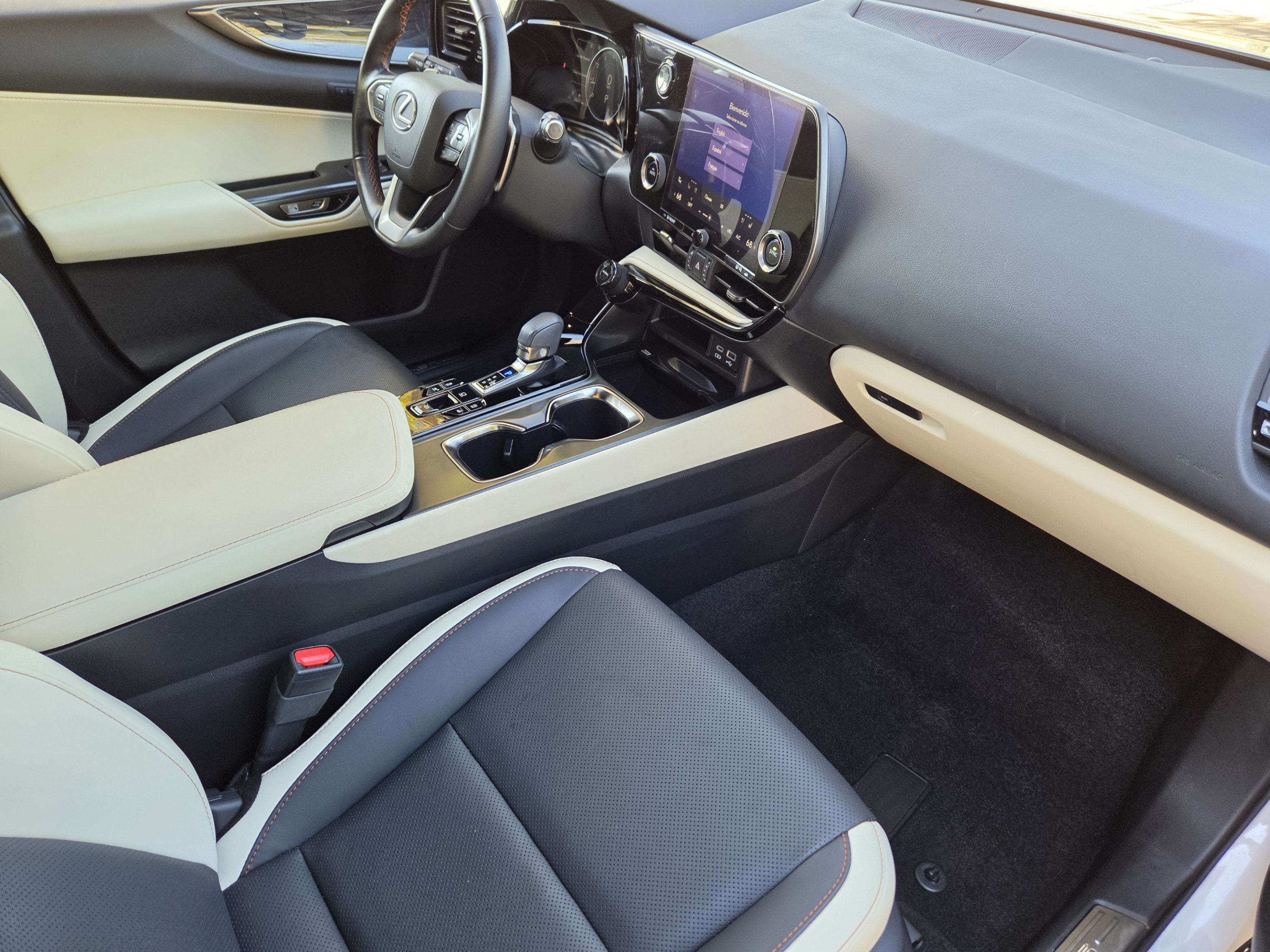 Used 2024 Lexus NX 350 AWD image 7