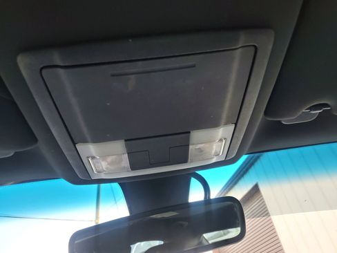 Used 2013 Ford Taurus Limited image 43