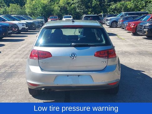 Used 2015 Volkswagen Golf S FWD image 6