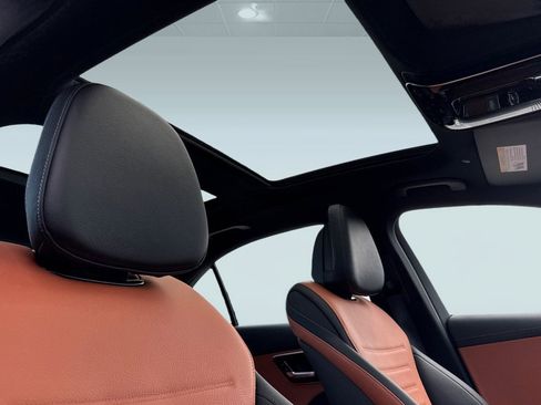 New 2026 Mercedes-Benz C 43 AMG 4MATIC Sedan image 14