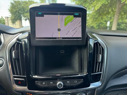 Used 2019 Chevrolet Traverse Premier w/ LPO, Floor Liner Package AWD/4WD image 24