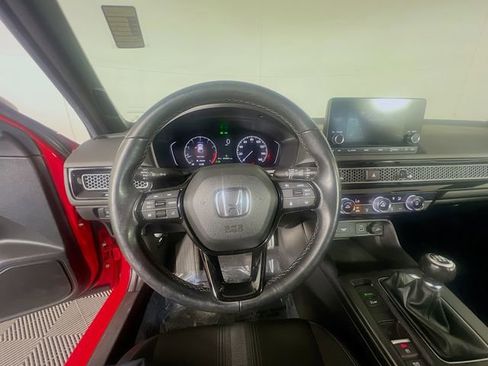 Used 2024 Honda Civic Sport image 14