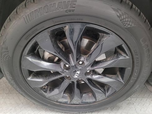 Used 2020 Kia Sorento EX FWD image 31