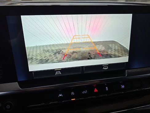 Used 2023 Chevrolet Silverado 1500 RST w/ Protection Package image 23