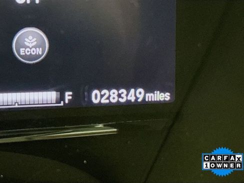 Used 2019 Honda HR-V Touring image 12