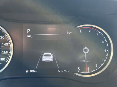 Used 2023 Genesis G70 2.0T image 37