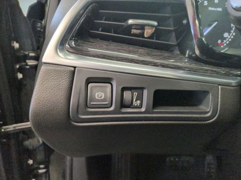 Certified 2023 Cadillac XT5 Premium Luxury image 18