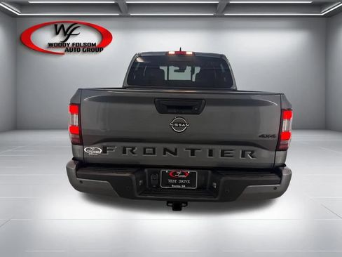 New 2026 Nissan Frontier SV w/ SV Convenience Package AWD/4WD image 7
