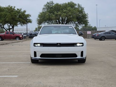 New 2025 Dodge Charger Daytona R/T w/ Sun & Sound Package image 7